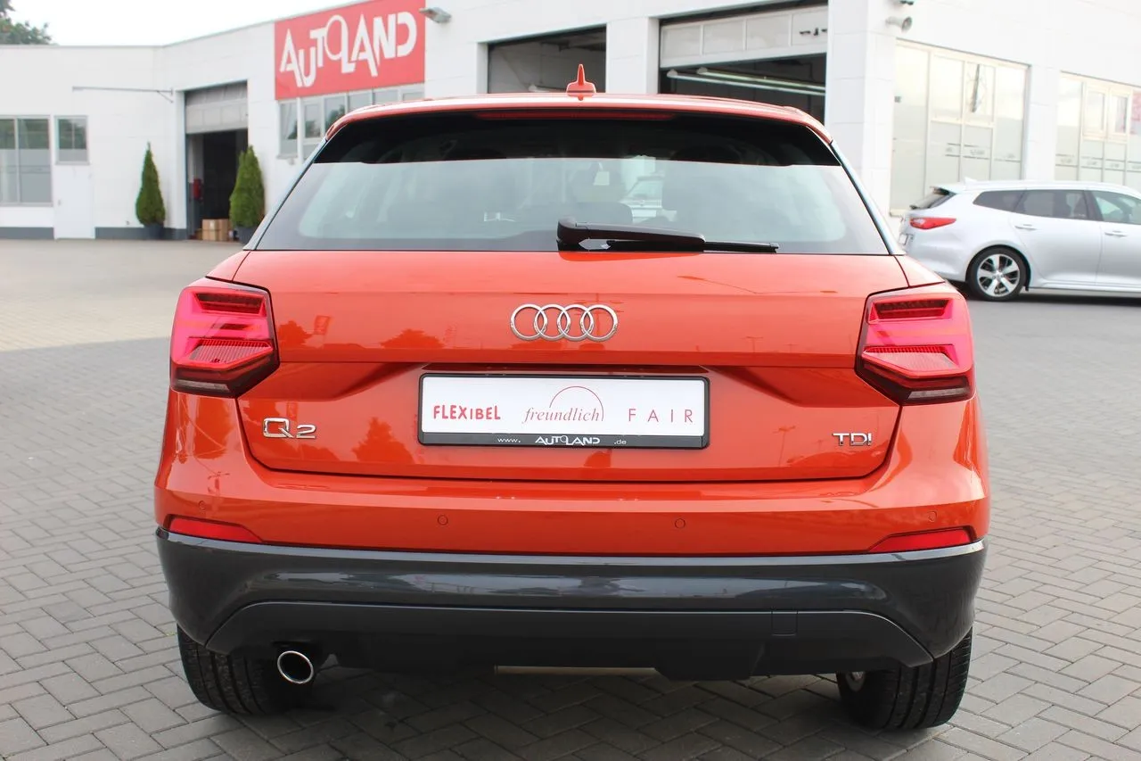 Audi Q2 1.6 TDI S-tronic Sport...  Image 5