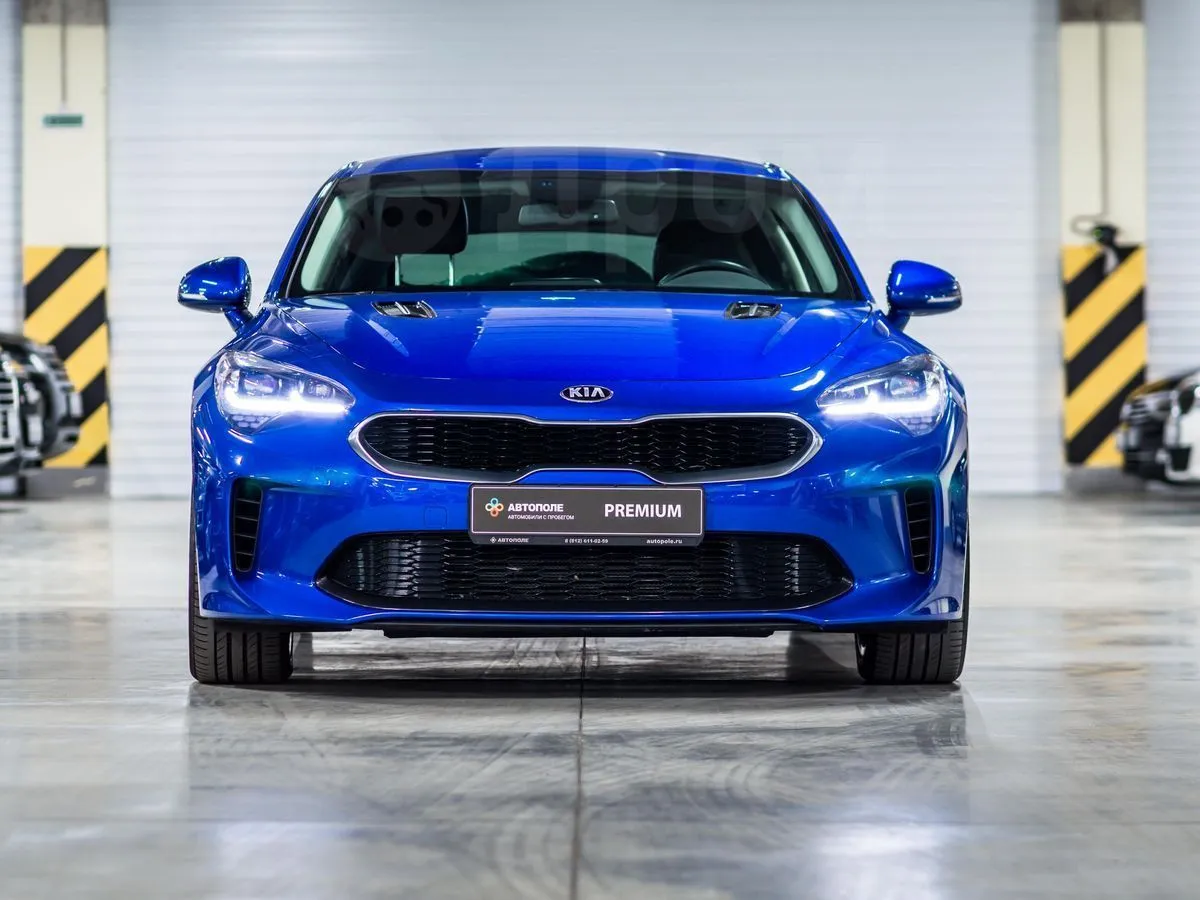 Kia Stinger 2.0T AT Comfort Image 3